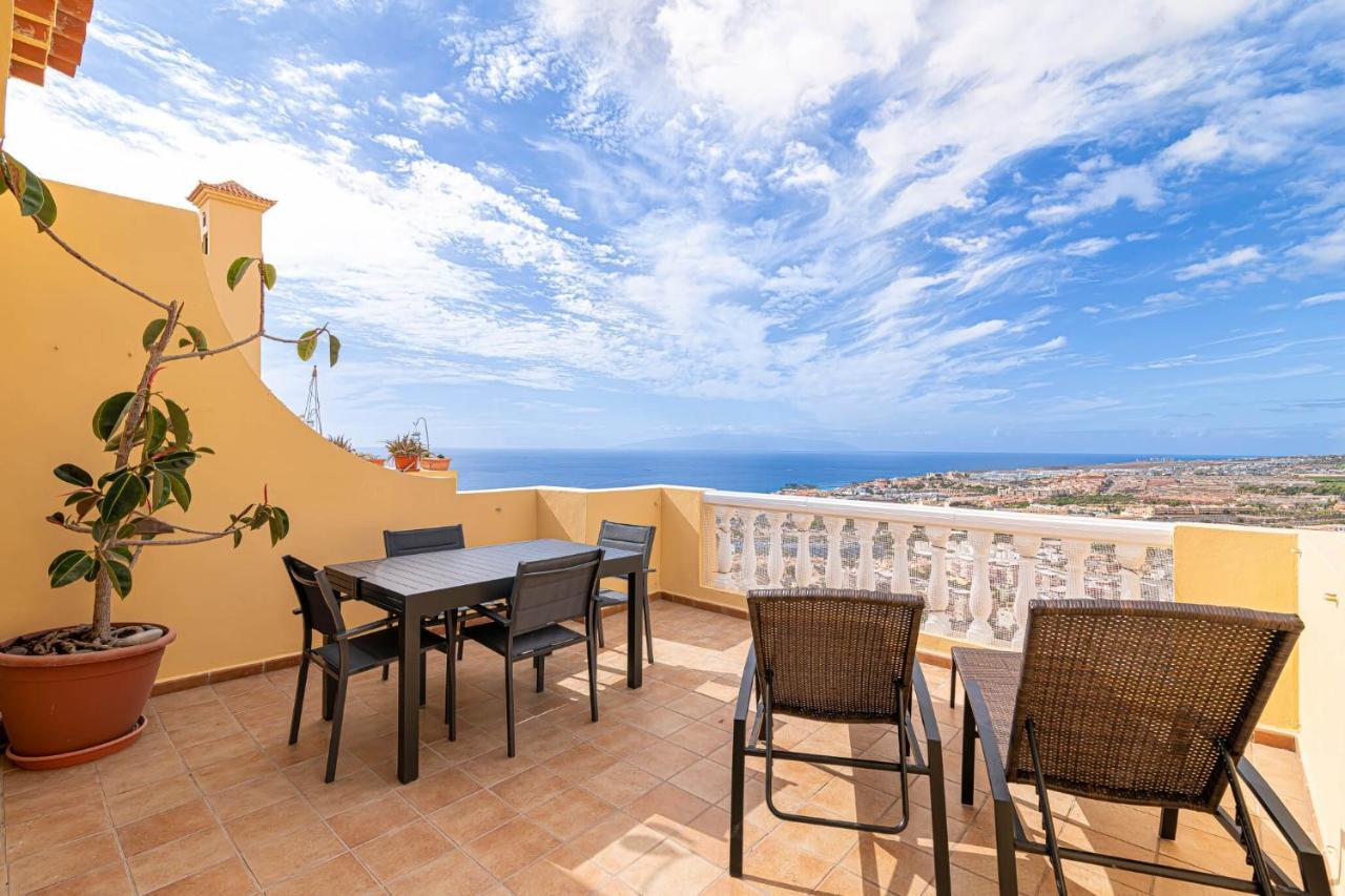 Top Floor With Ocean View 아데제 외부 사진