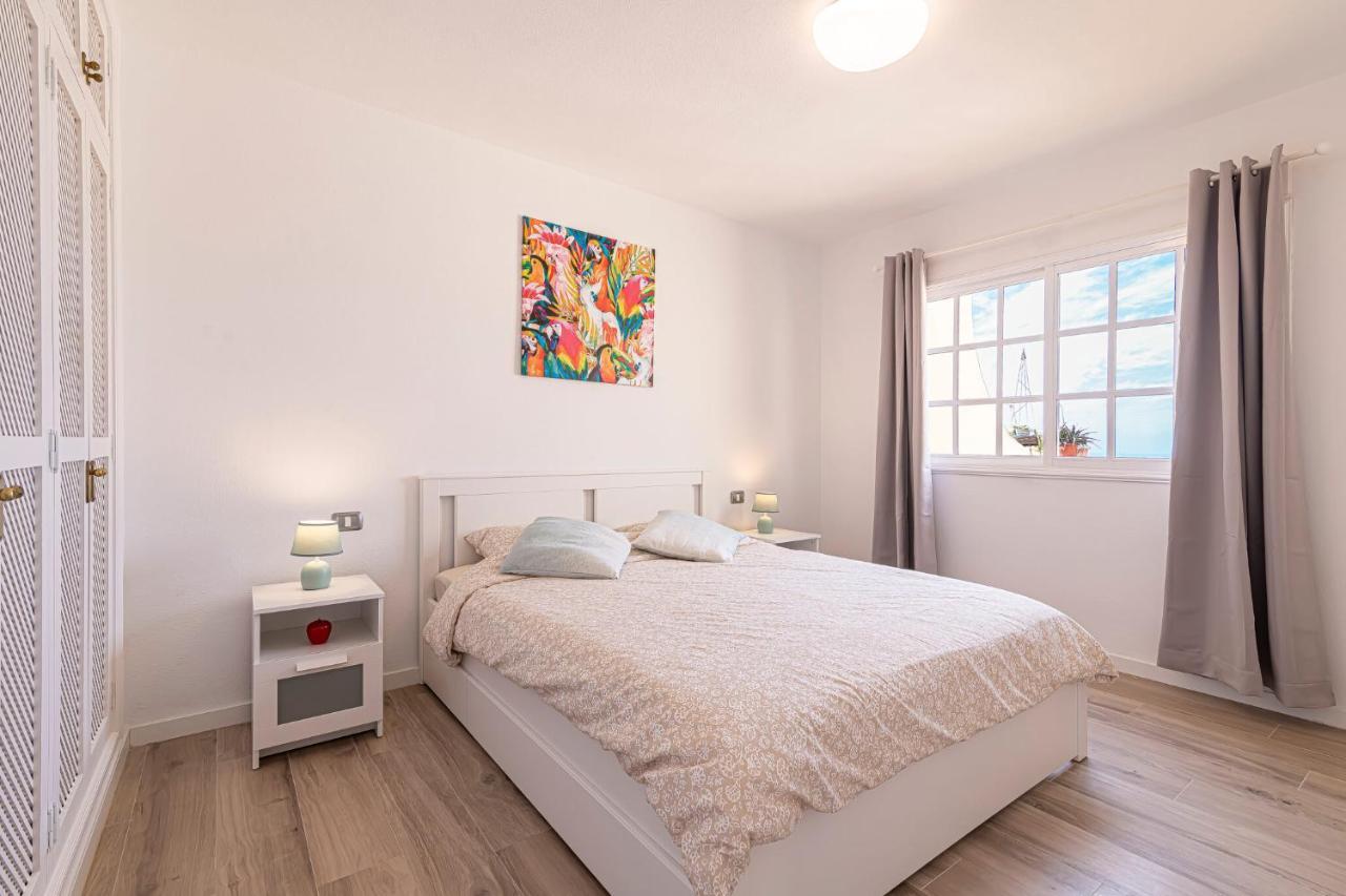 Top Floor With Ocean View 아데제 외부 사진